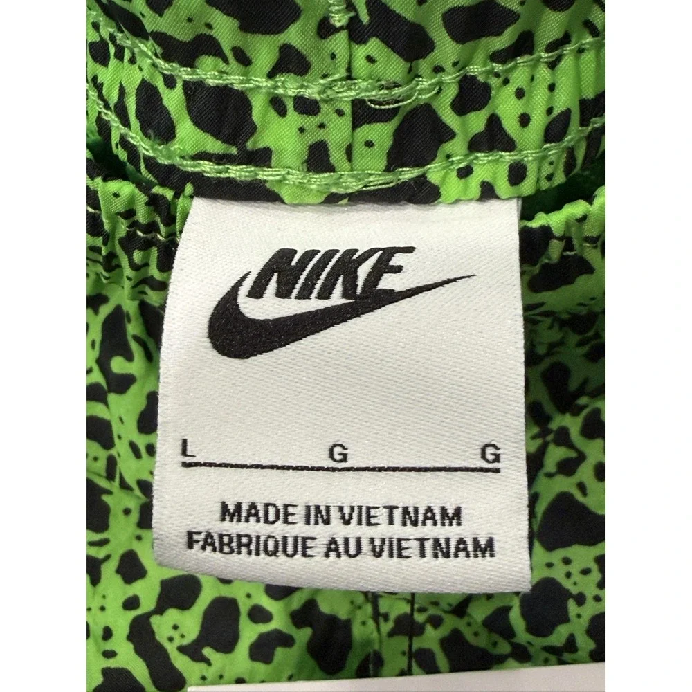 Nike Air Woven AOP TL Pants Mens L Mean Green Black Loose Fit I13133-307 NWT